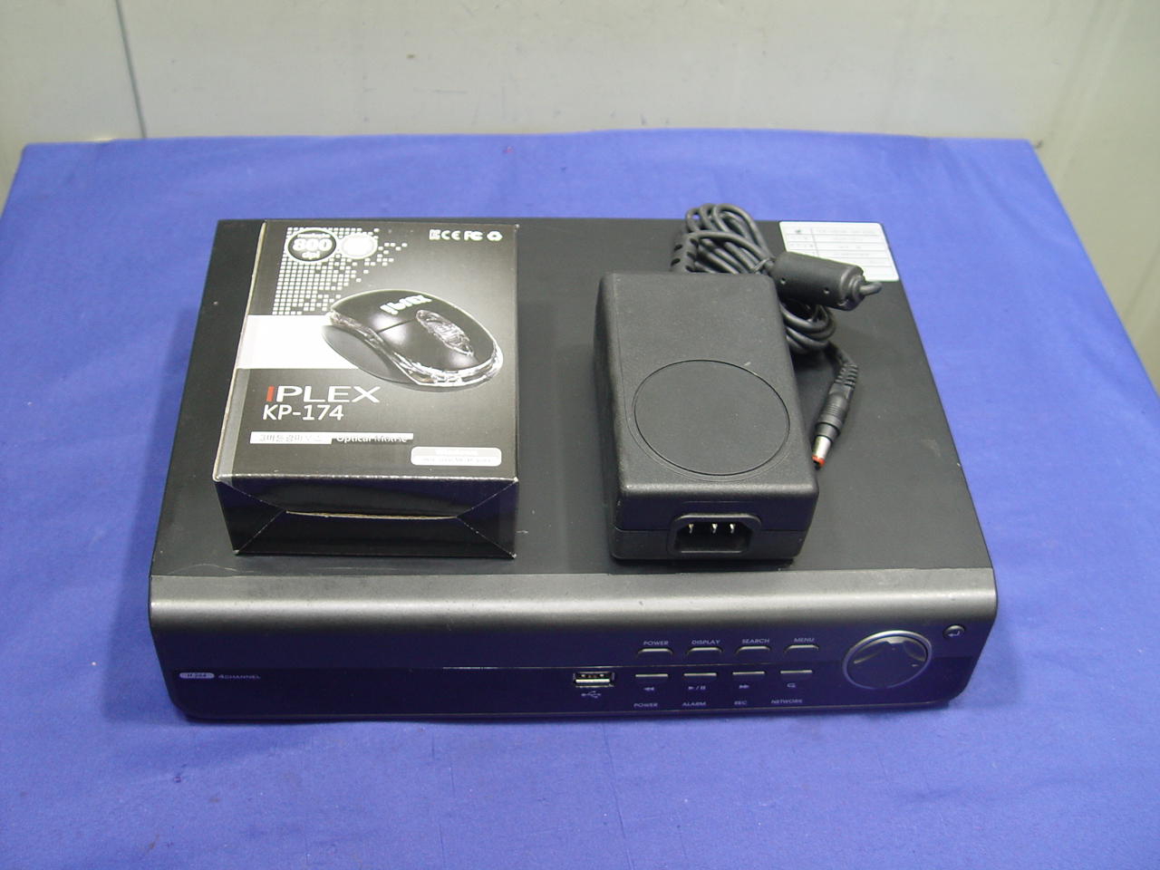 [Y720] 하드500GB 소형4채널 CCTV 카메라 녹화기 카메라셋트 HEVR-0412