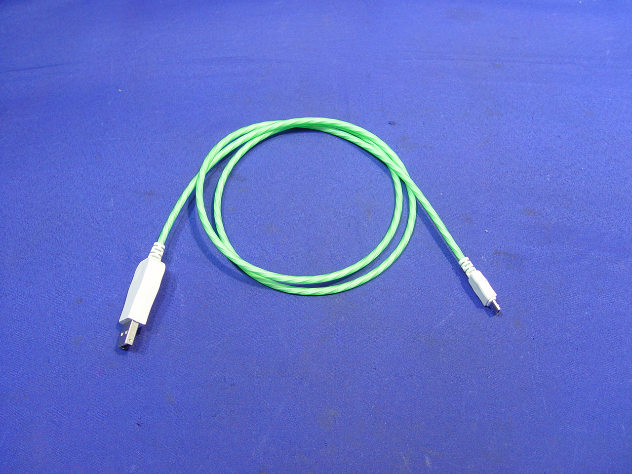 [A3286B] MICRO 5P LED 흐르는 충전/데이타 USB 케이블