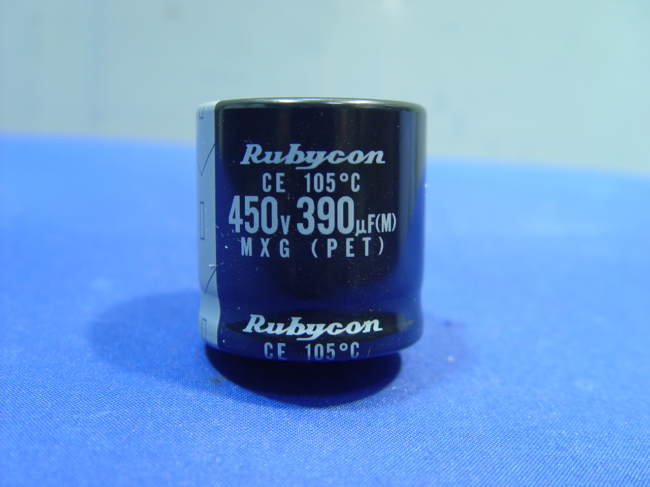 [A4246] RUBYCON 390uF 450V  105°C